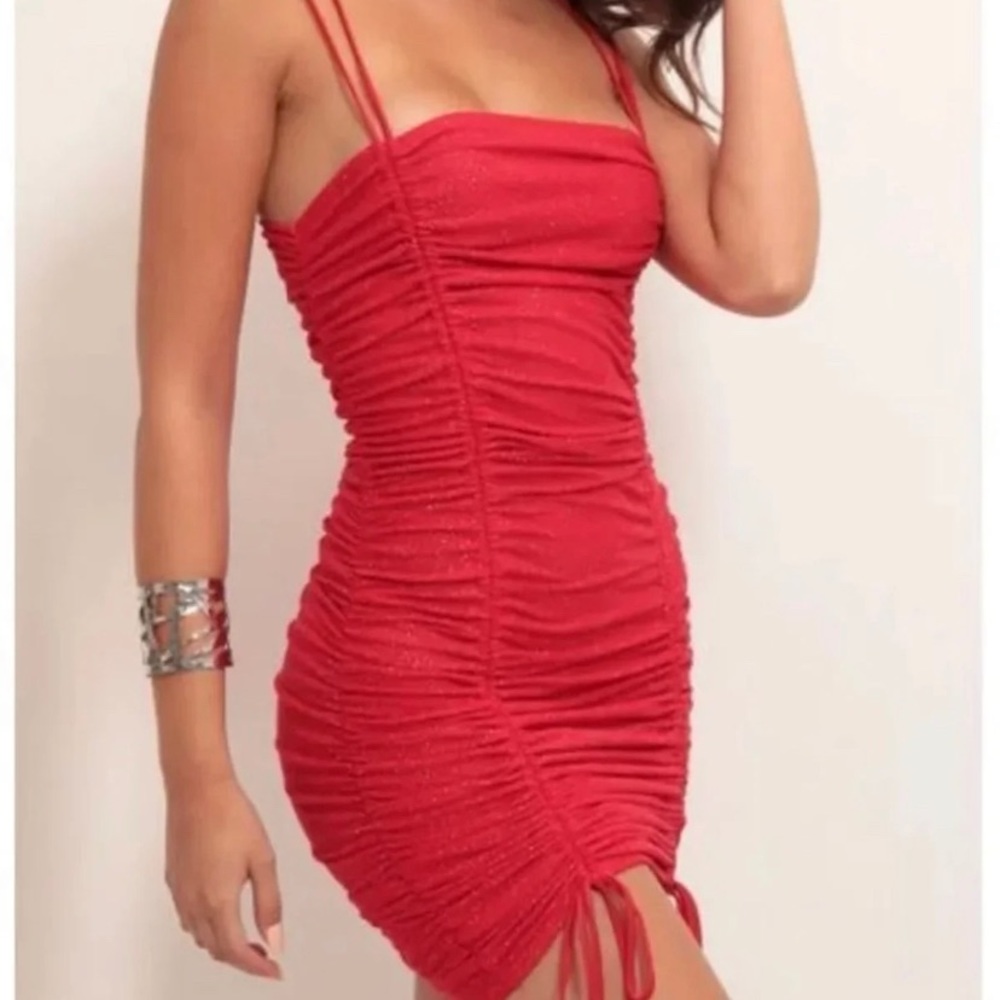 red sparkly synched lucy in the sky body con dress